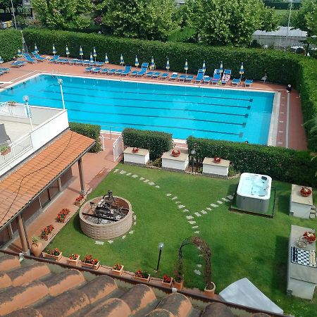 Residence Aurora Wellness & Spa Albenga Zewnętrze zdjęcie